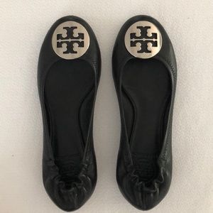 Tory Burch ‘Minnie’ travel leather ballet flats